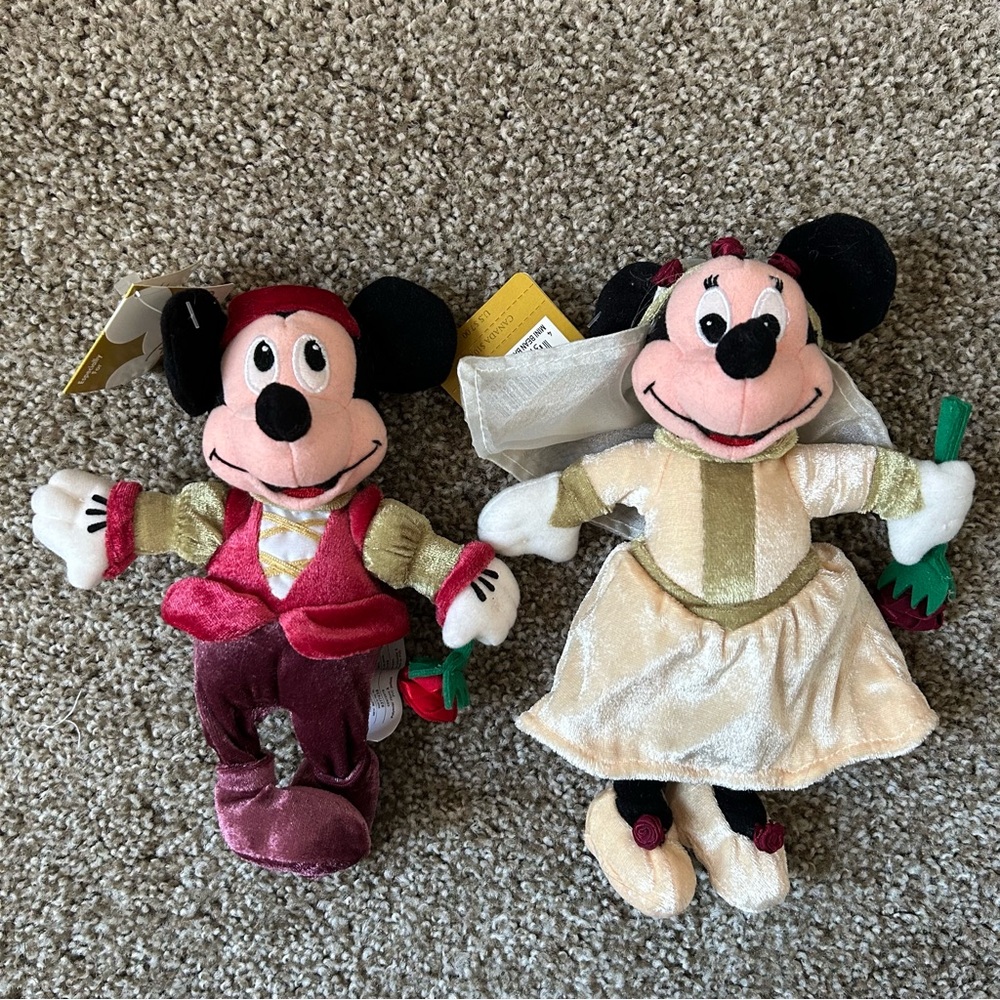 Vintage Set of Disney Romeo Mickey and Juliet Minnie 8 Inch Plush - NWT